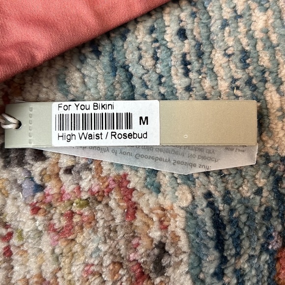 NWT Gooseberry Seaside thong bikini bottom, size M - Picture 3 of 4